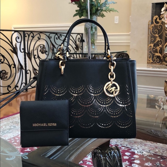 Michael Kors Handbags - NWT Michael Kors Sofia perforated handbag&wallet